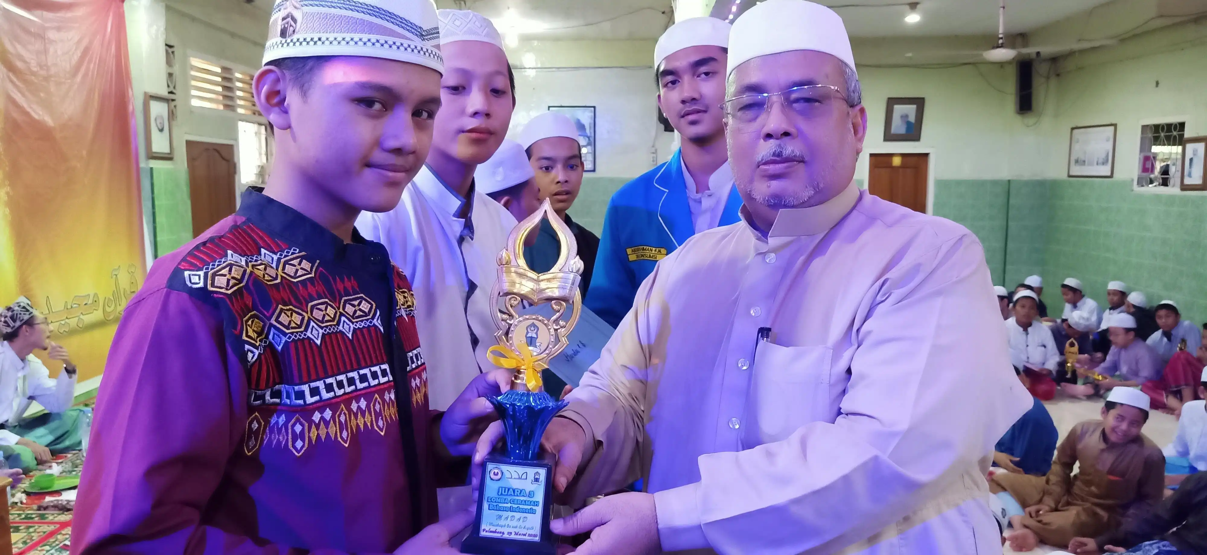 Pembagian Hadiah 99